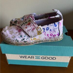 TOMS Kids' Unicorn Patterned Slip-On Sneakers (Alpargata)